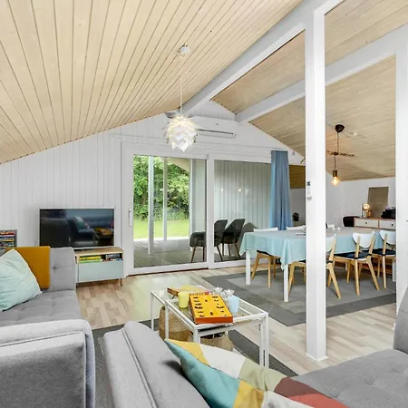 別荘 Gorgeous In With Kitchen