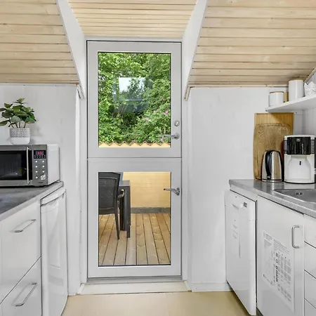 Gorgeous In With Kitchen בית נופש Tranekær