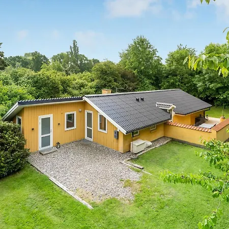 Gorgeous In With Kitchen * Tranekær