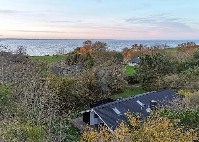 Prázdninový dům Gorgeous In With Kitchen