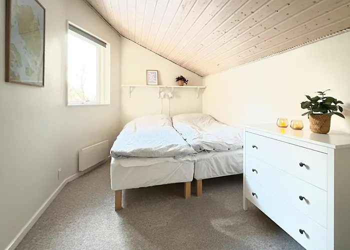 Gorgeous In With Kitchen Holiday home Tranekaer